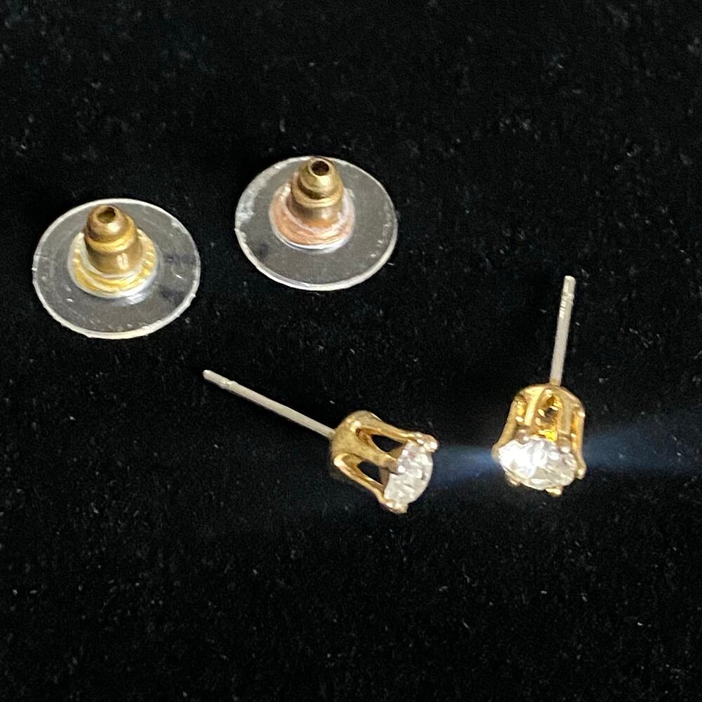 Classic Gold Tone CZ Stud Earrings Costume Jewelry Unsigned 1/4" Danty